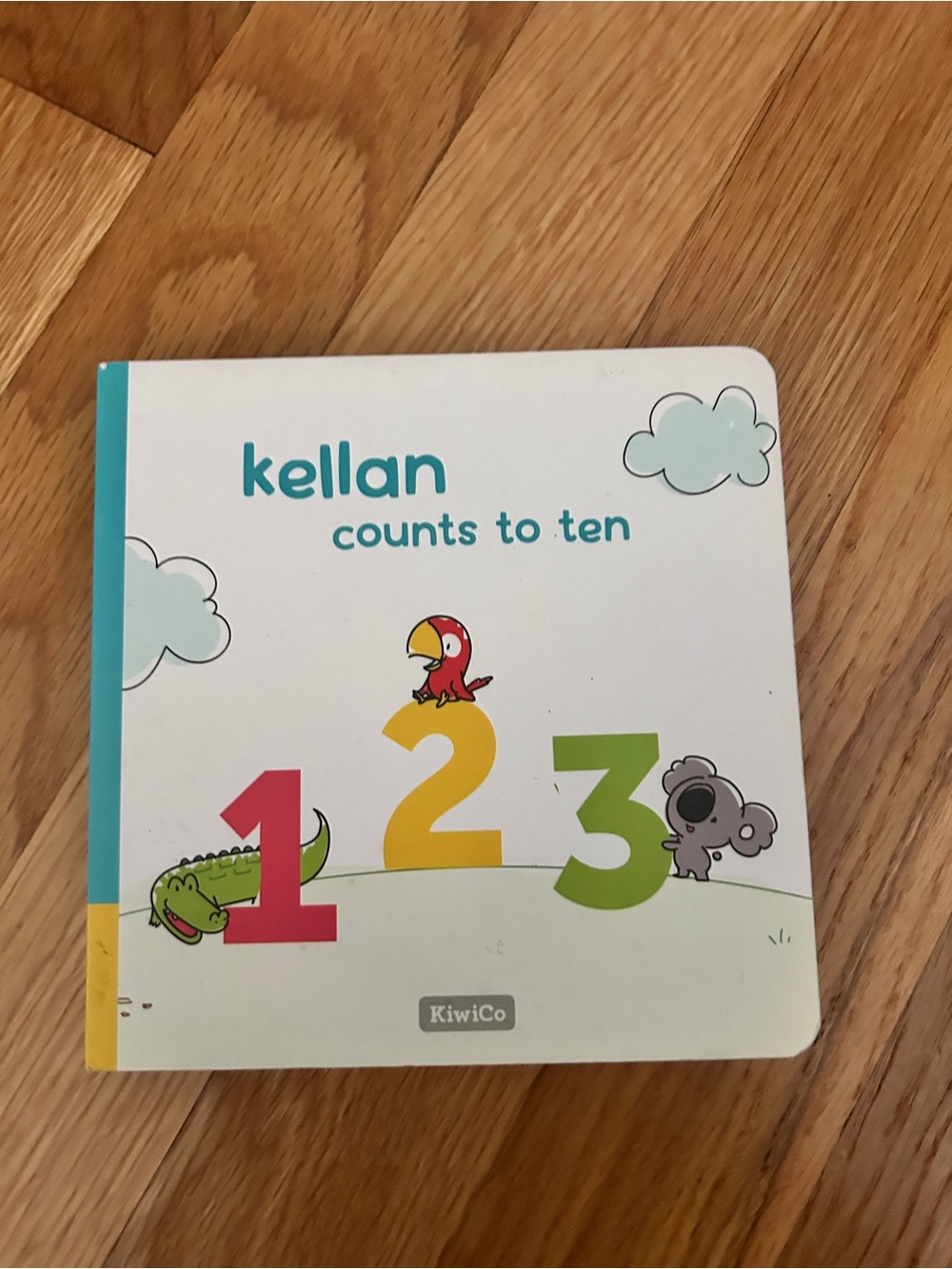 KiwiCo - Kellan Counts to Ten Board Book